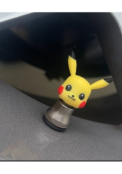 Pokémon Pikachu Temalı Özel Tasarım Araç Lastik Sibop Kapağı Aksesuarı