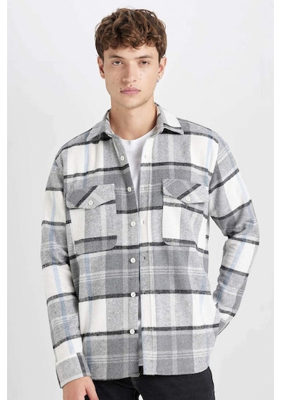 DeFacto Regular Fit Normal Kesim Kareli Oduncu Flanel Uzun Kollu Gömlek D6027AX24AUGR367 Gri DeFacto Regular Fit Normal Kesim Kareli Oduncu Flanel Uzun Kollu Gömlek D6027AX24AUGR367 Gri