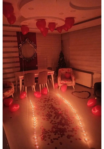 Sevgili Set Kuru Gül Yaprağı,banner,20 Kalp Balon,20 Beyaz Mum Ro