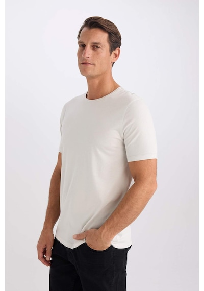 DeFacto Slim Fit Dar Kesim Bisiklet Yaka Modal Karışımlı Pamuklu Basic Düz Kısa Kollu Tişört M6606AZ25SPER20