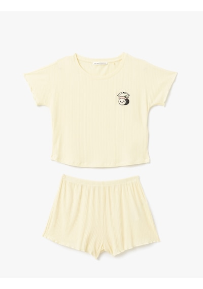 Koton Nakış Detaylı Kısa Kollu Modal Kumaş Şortlu Pijama Takımı Sarı 5slk40023mk Sarı