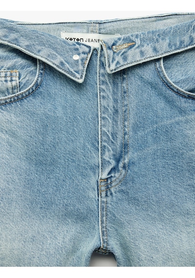 Koton Pamuklu Rahat Kalıp Düğme Detaylı Beli Katlamalı Mini Denim Şort Orta İndigo 6sal40282md