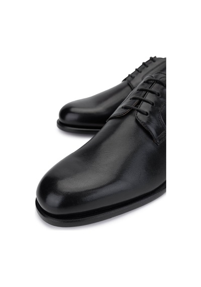 Valentino Valentıno Erkek Hakiki Deri Siyah Klasik Ayakkabı 667 19789 Erk Ayk Y23 Black Siyah Valentino Valentıno Erkek Hakiki Deri Siyah Klasik Ayakkabı 667 19789 Erk Ayk Y23 Black Siyah