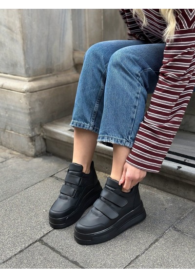 Erva'nın Butiği Siyah Cilt Cerrely Gizli Topuk Dolgu Topuk 8 Cm Boy Uzatan Sneakers-6513