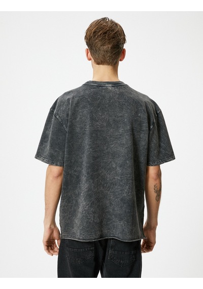 Koton Oversize Tişört Yıkamalı Bisiklet Yaka Kısa Kollu Antrasit 4Sam10314Hk 4Sam10314Hk931 Antrasit Koton Oversize Tişört Yıkamalı Bisiklet Yaka Kısa Kollu Antrasit 4Sam10314Hk 4Sam10314Hk931 Antrasit
