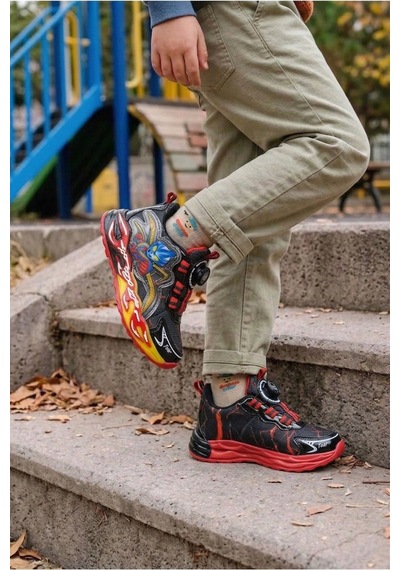 Vojo Kids Ortopedik Taban Kahraman Sneaker Spor Ayakkabı 267800001902 01 Siyah