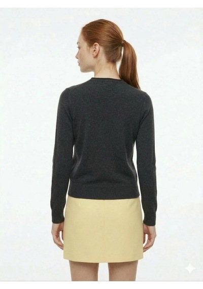Kadın Acı Kahve Slim Fit Dar Kesim Düğmeli Bisiklet Yaka Triko Hırka Antrasit