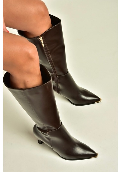 Fox Shoes Z518083809 Kahverengi Kalın Kadeh Topuklu Kadın Çizme