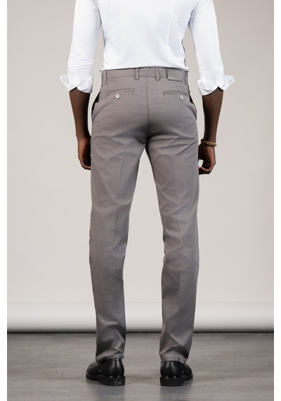 Notra Regular Fit Pamuklu Dokulu Klasik Yazlık Gabardin Pantolon gri
