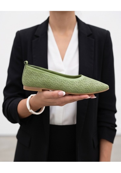 Futsishoes Stella Yeşil Hakiki Deri Lazer Kesim Kadın Babet Ayakkabı