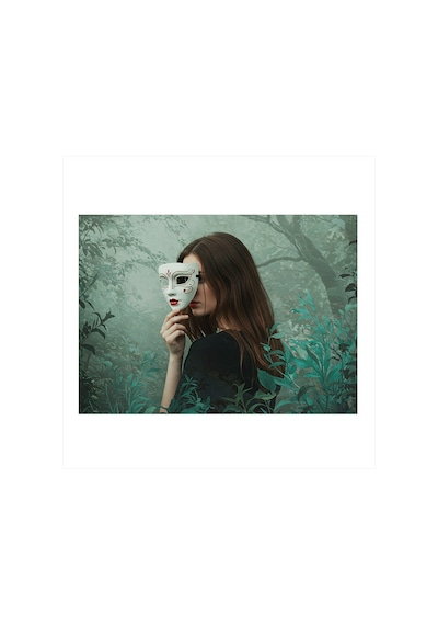 Maske Takan Kadın Hediyelik Ahşap Tablo