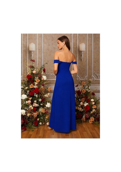 Butik İstanbul Kadın Düşük Omuz Detaylı Kalp Yaka Formlu Yandan Yırtmaçlı Uzun Ithal Krep Elbise Saks Mavi Butik İstanbul Kadın Düşük Omuz Detaylı Kalp Yaka Formlu Yandan Yırtmaçlı Uzun Ithal Krep Elbise Saks Mavi