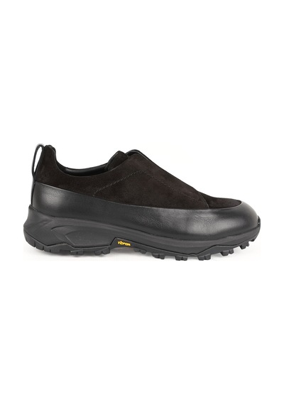 Libero Erkek Sneaker Hakiki Deri Süet Kombinli Pratik Slip-on Korumalı Tırtıklı Eva Vibram Taban Ayakkabı L5697 Siyah Libero Erkek Sneaker Hakiki Deri Süet Kombinli Pratik Slip-on Korumalı Tırtıklı Eva Vibram Taban Ayakkabı L5697 Siyah