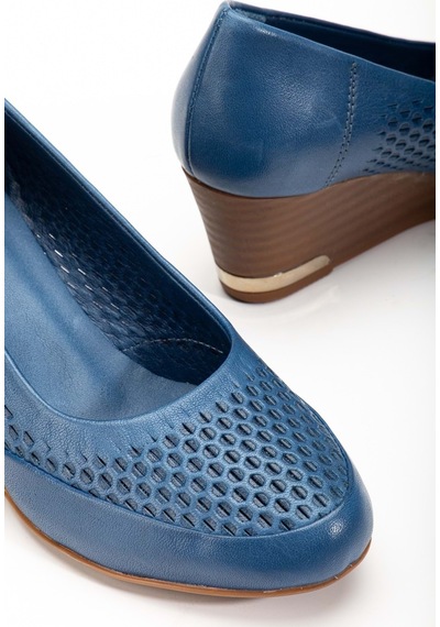 Analin Shoes Kadın Hakiki Deri Petek Baskılı Dolgu Topuklu Ayakkabı Kot Mavi