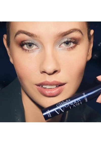 The One Winter Wonder Lash Suya Dayanıklı Maskara - Siyah Siyah