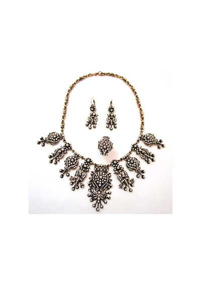 Aşina Gümüş  Elmas Montür Hurem Sultan Taşlı Set