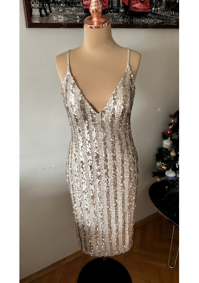 Chica Rosa Fashion Dore Işıltılı Pullu Askılı Midi Elbise