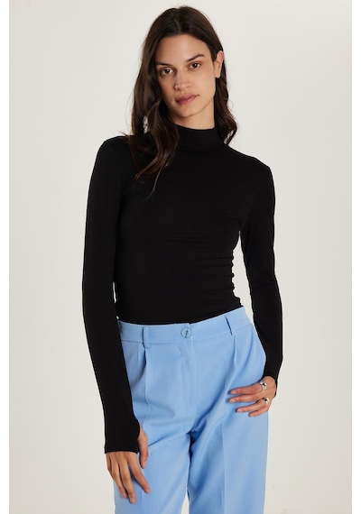 Tudors Kadın Regular Fit Klasik Kesim Viskon Kumaş Balıkçı Yaka Siyah Bluz -34615 Siyah