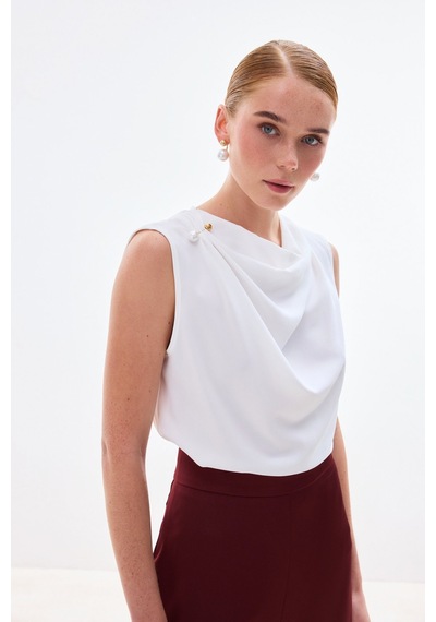 Sateen İnci Broşlu Degaje Bluz - Ekru-136739 Ekru