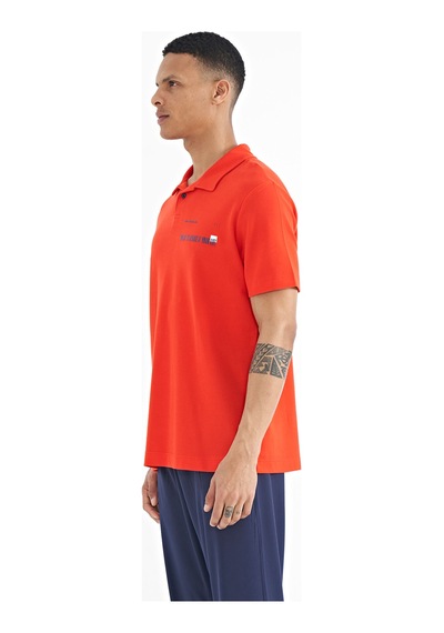 Tommylife Tommy Life Fiesta Yazı Baskılı Standart Form Polo Yaka Erkek T-shirt - 88236 Kirmizi