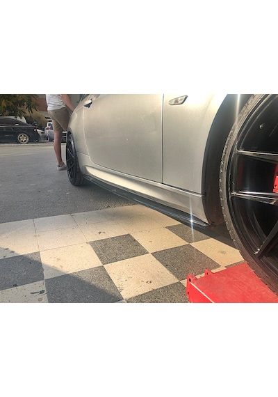 E92 E93 Marşpiyel Alt Lip - Plastik Parlak Siyah