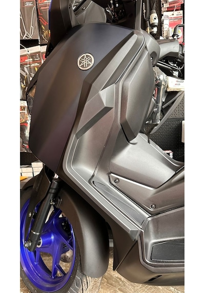 Yamaha Xmax 2023/2026 Uyumlu Ön Bacak Koruma