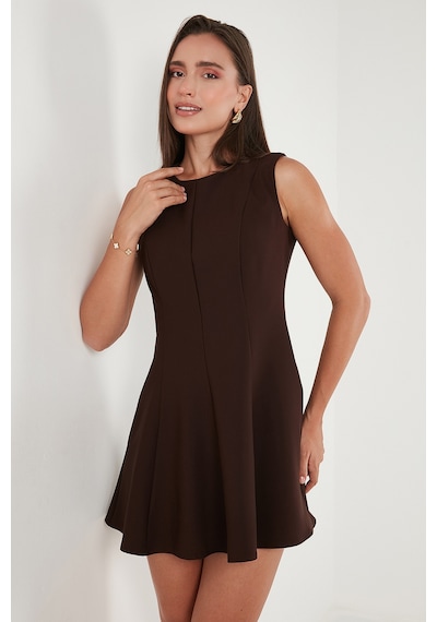 Lela Regular Fit Bisiklet Yaka Volanlı Mini Boy Bayan Elbise 6525647 Kahve Lela Regular Fit Bisiklet Yaka Volanlı Mini Boy Bayan Elbise 6525647 Kahve