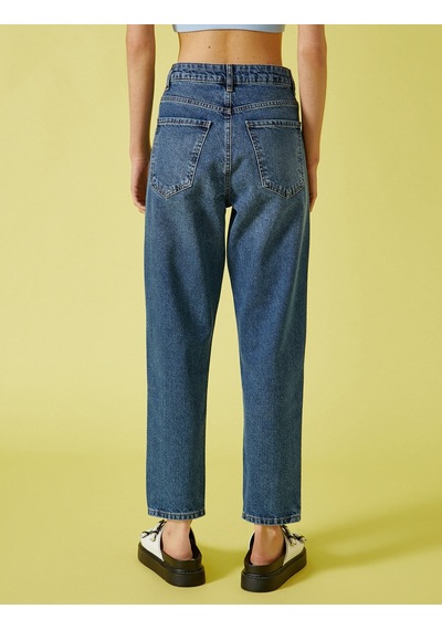 Koton Mom Jean Normal Bel Dar Kesim Dar Paça Pantolon Orta İndigo 1yak47253md