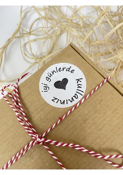 Iyi Günlerde Kullanınız 50 Mm Beyaz-siyah Yazılı Yuvarlak Kalpli Sticker Etiket 100 Adet