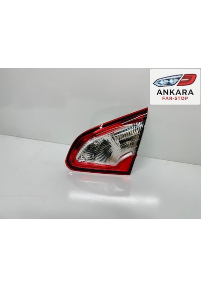 Nissan Qashqai 2010 - 2013 Stop Lambası İç Sağ Bagaj Kapağında Kalan