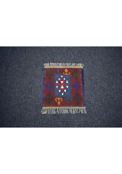 Zehra Abla Halı Vintage El Dokuma Minder Kare Kayseri Anadolu Yün Kilim 7375 Çok Renkli
