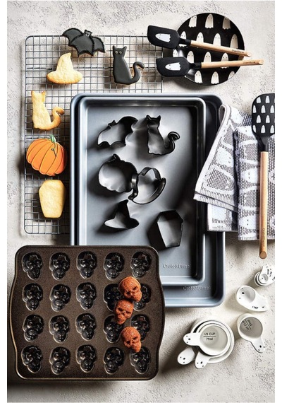 Crate & Barrel Ghost Stoneware Ölçü Kapları, El Yapımı Sırlı Seramik Ve 4 Lü Ölçü Seti Çeyiz Çatal, Kaşık & Bıçak Takımları Beyaz