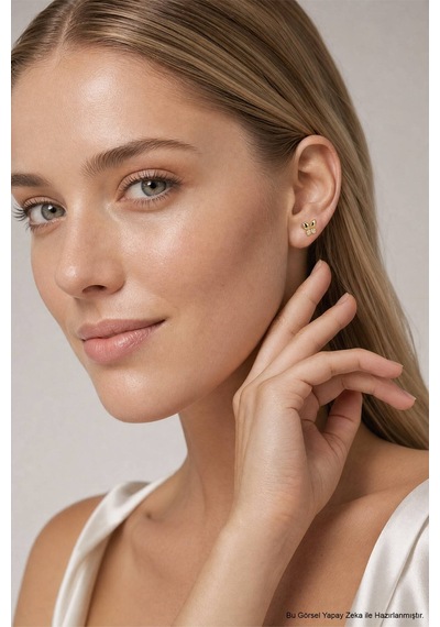 Minik Kelebek 18 Ayar Sarı Altın Kaplama Gümüş Flat-lobe Piercing