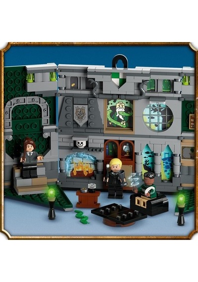 LEGO Harry Potter 76410 Slytherin Binası Bayrağı 349 Parça