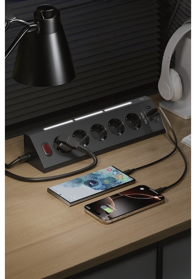 Fulltech FTR-26 Akım Korumalı Priz Siyah 9’lu (5 Priz + 2 USB-A + 2 USB-C) 3680W 16A, 2 Metre Kablolu, Gece Lambalı Çoklu Priz -