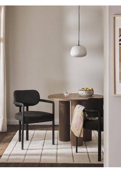 Dedar Milano X Westwing Adrien Kolçaklı Sandalye - Ekru, Lüks Kumaş Siyah