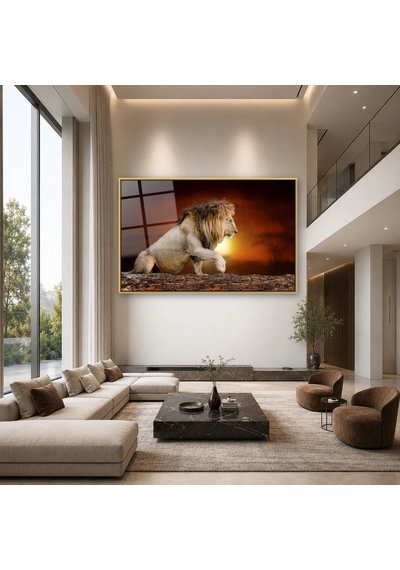 Gün Batımında Yatan Aslan Gold Çerçeveli Cam Tablo