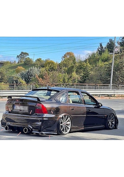 Opel Vectra B F80 Arka Tampon Fiberglass Boyasız
