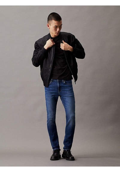 Calvin Klein Erkek Denim Slim Fit Yüksek Bel Günlük Kullanım Mavi Jeans J30j323691-1bj-7860 Mavi Calvin Klein Erkek Denim Slim Fit Yüksek Bel Günlük Kullanım Mavi Jeans J30j323691-1bj-7860 Mavi