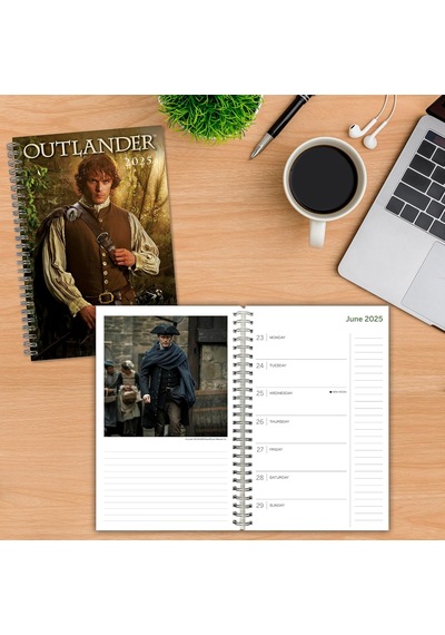 Outlander 2025 Haftalık Ve Aylık Planlayıcı, 16 Aylık Nişan Takvimi: Eylül 2024 - Aralık 2025, 9 İnç X 6 İnç Çok Renkli Outlander 2025 Haftalık Ve Aylık Planlayıcı, 16 Aylık Nişan Takvimi: Eylül 2024 - Aralık 2025, 9 İnç X 6 İnç Çok Renkli