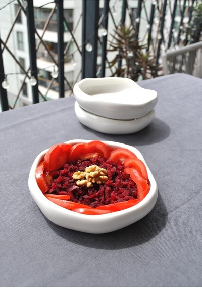 2 Adet Porselen Kıvrımlı Mini Fırın Kabı Küçük Boy Sunum Tabak Meze Salata Tabağı 14 Cm Asimetrik Çok Renkli