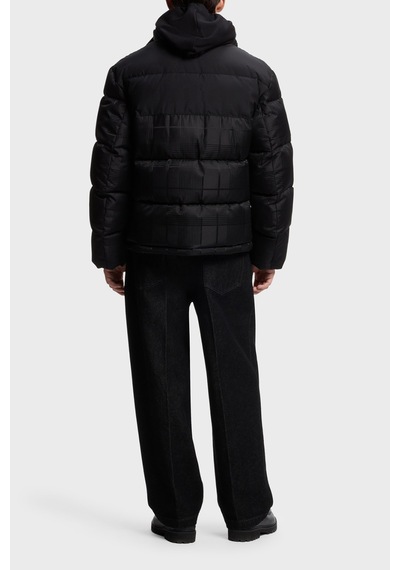 Hugo Kapitoneli Regular Fit Dik Yaka Şişme Mont Erkek Mont 50570791 001 Siyah