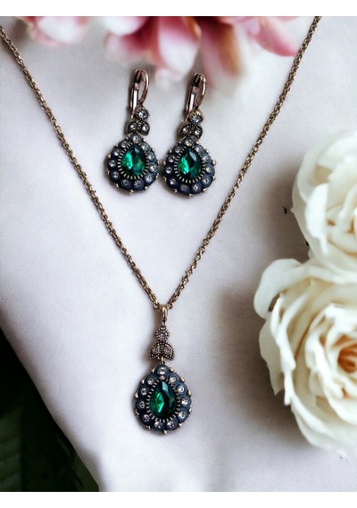 Zirkon Taşlı Su Damlası Kolye Ve Küpe Seti Fayra-a8161set Yeşil