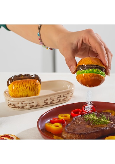 Porsima Mıo-038 Hamburger Motifli 2 Li Standlı Porselen Tuzluk Biberlik Seti Çok Renkli