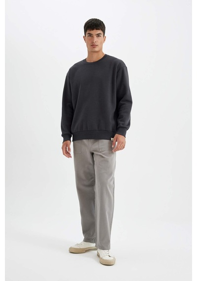 DeFacto Oversize Geniş Kalıp Bisiklet Yaka Kalın Basic Düz Sweatshirt T5139AZ24AUAR191 DeFacto Oversize Geniş Kalıp Bisiklet Yaka Kalın Basic Düz Sweatshirt T5139AZ24AUAR191