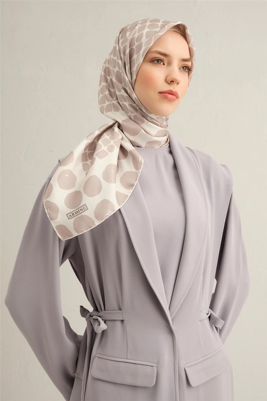 Armine Geometrik Desenli Saf İpek Twill Eşarp 9354d 83 Gri