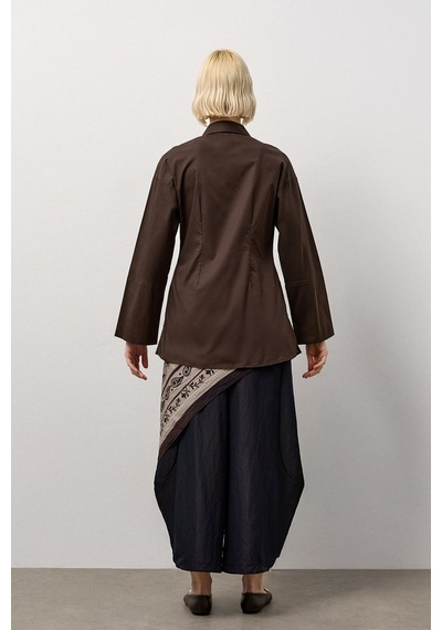 Molene Kahverengi Pensli Fitted Poplin Gömlek