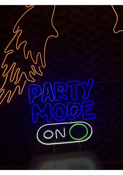 Party Mode On Yazılı Ve Şekilli Neon Tabela Mavi