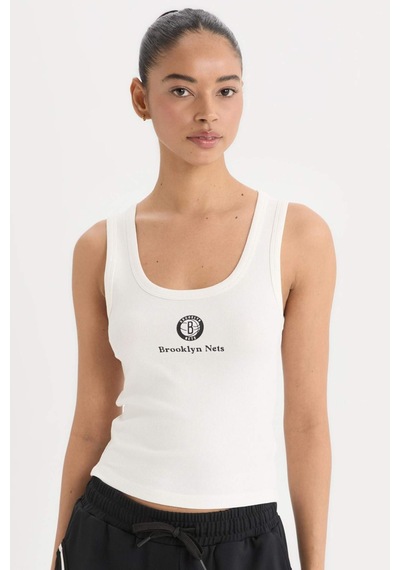 DeFactoFit NBA Brooklyn Nets Slim Fit Dar Kesim U Yaka Ribana Sporcu Atlet E2358AX25SMER105