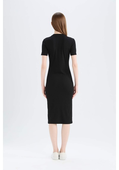 DeFacto Bodycon Vücudu Saran Bisiklet Yaka Basic Düz Fitilli Kaşkorse Kısa Kollu Midi Elbise E6926AX25SPBK81
